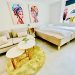 Apartmán Aday - Charming Close To The Football Stadium *