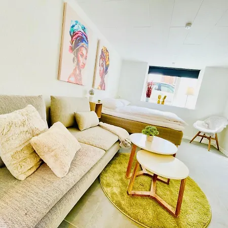 Aday - Charming Close To The Football Stadium Apartamento Ålborg