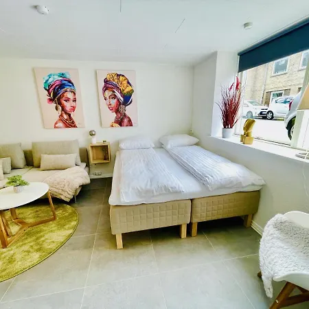 Aday - Charming Close To The Football Stadium Апартаменты